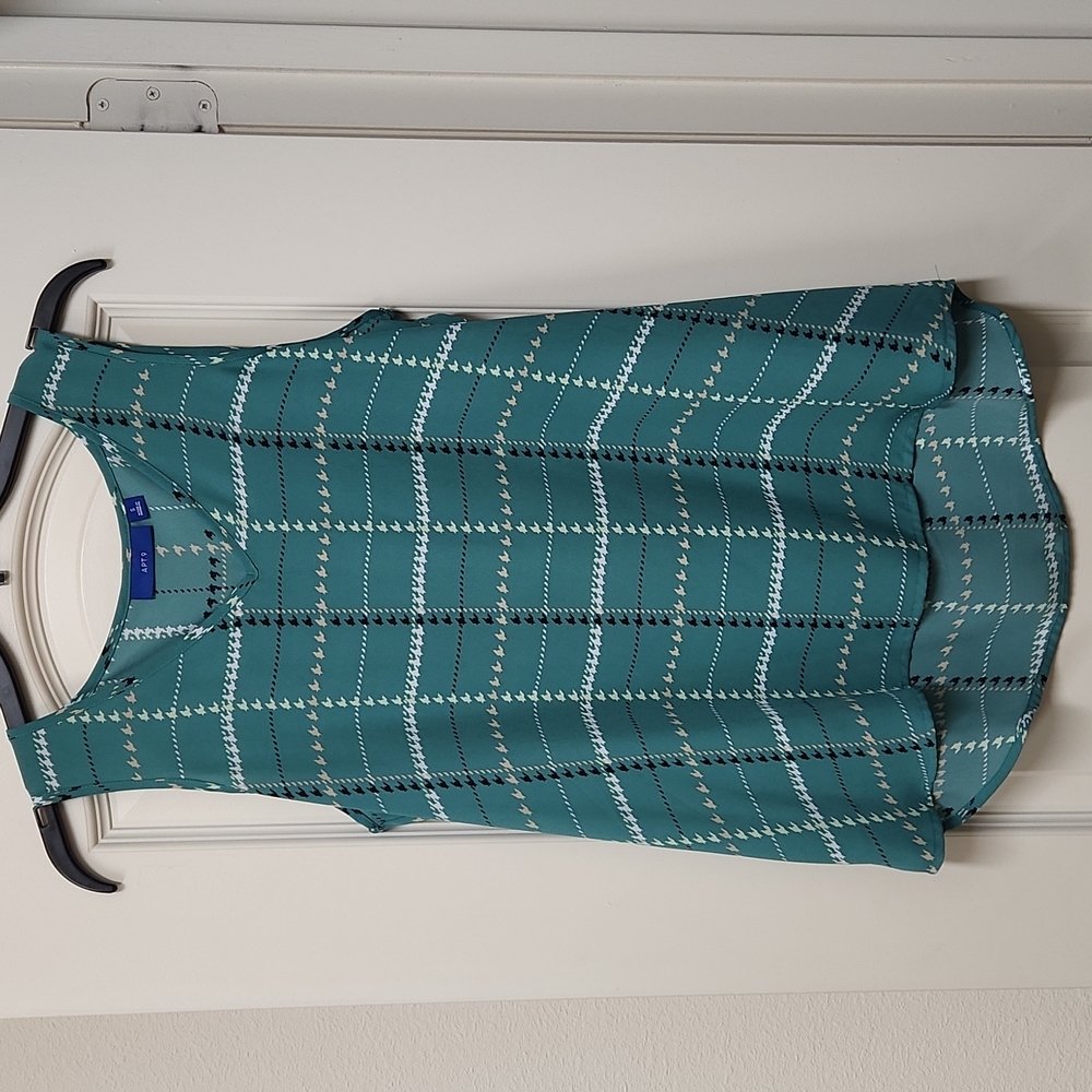 Apt. 9 Flowy Blouse size small